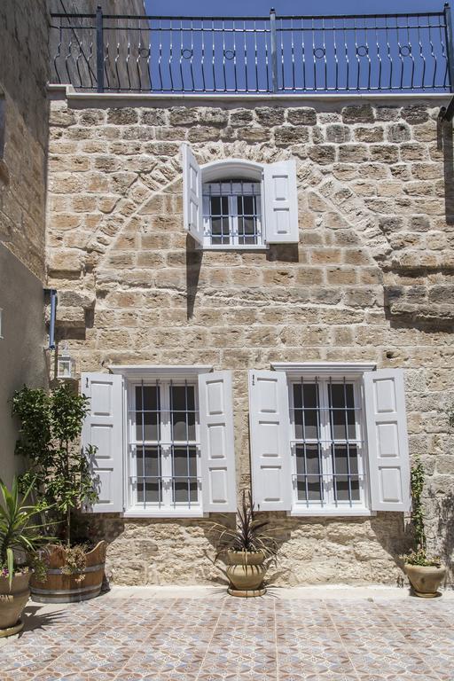 Alexandra House Otel Nasıra Dış mekan fotoğraf