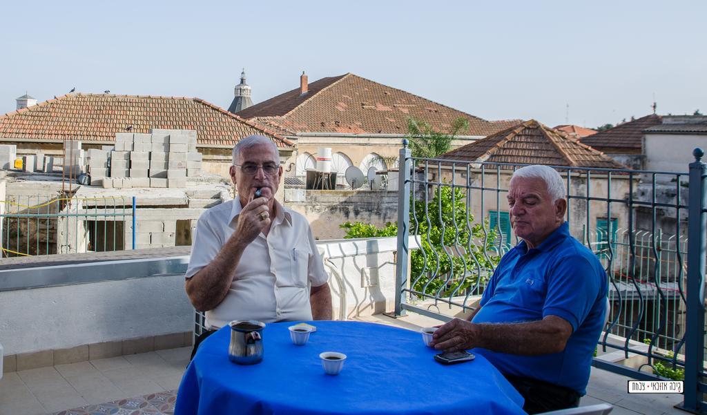 Alexandra House Otel Nasıra Dış mekan fotoğraf